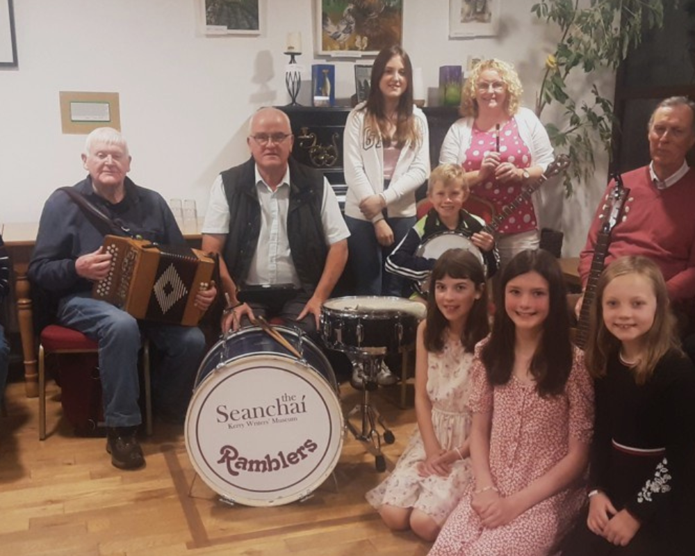 Slán Abhaile Event